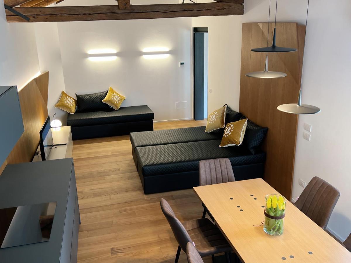 Attico Vivit 60 Apartment Mestre Ngoại thất bức ảnh